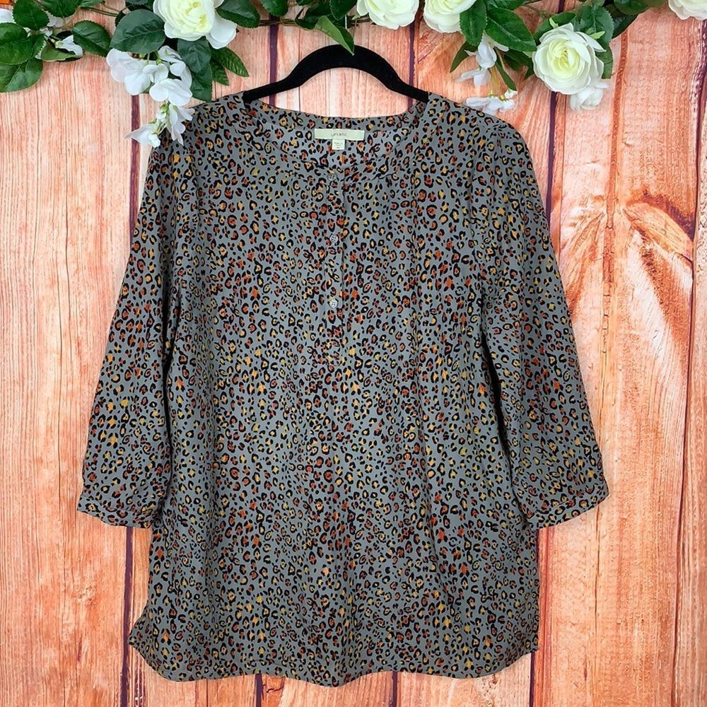 Lark & Ro Autumn Leopard Print Silky Flowy 3/4 Sleeve Blouse Top Ac81